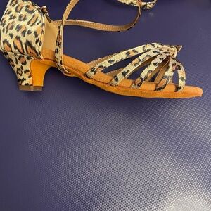 Leopard Print Strappy Sandals